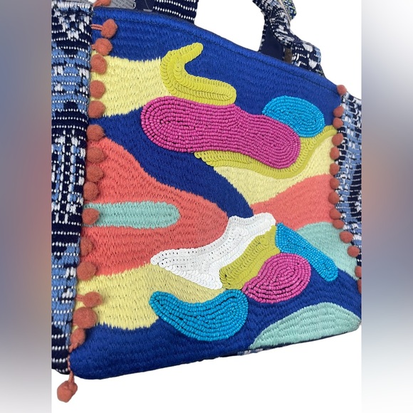 America & Beyond Hand-woven jacquard Mini Tote NWT - Picture 2 of 16